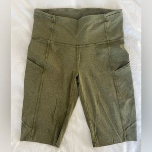 Lululemon align high rise short with pockets 8”